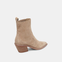 SENNA BOOTIES ALMOND SUEDE - re:vita
