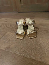 ILVA HEELS GOLD DISTRESSED LEATHER - re:vita