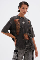 MARGOT DISTRESSED STUDDED SHORT SLEEVE TEE