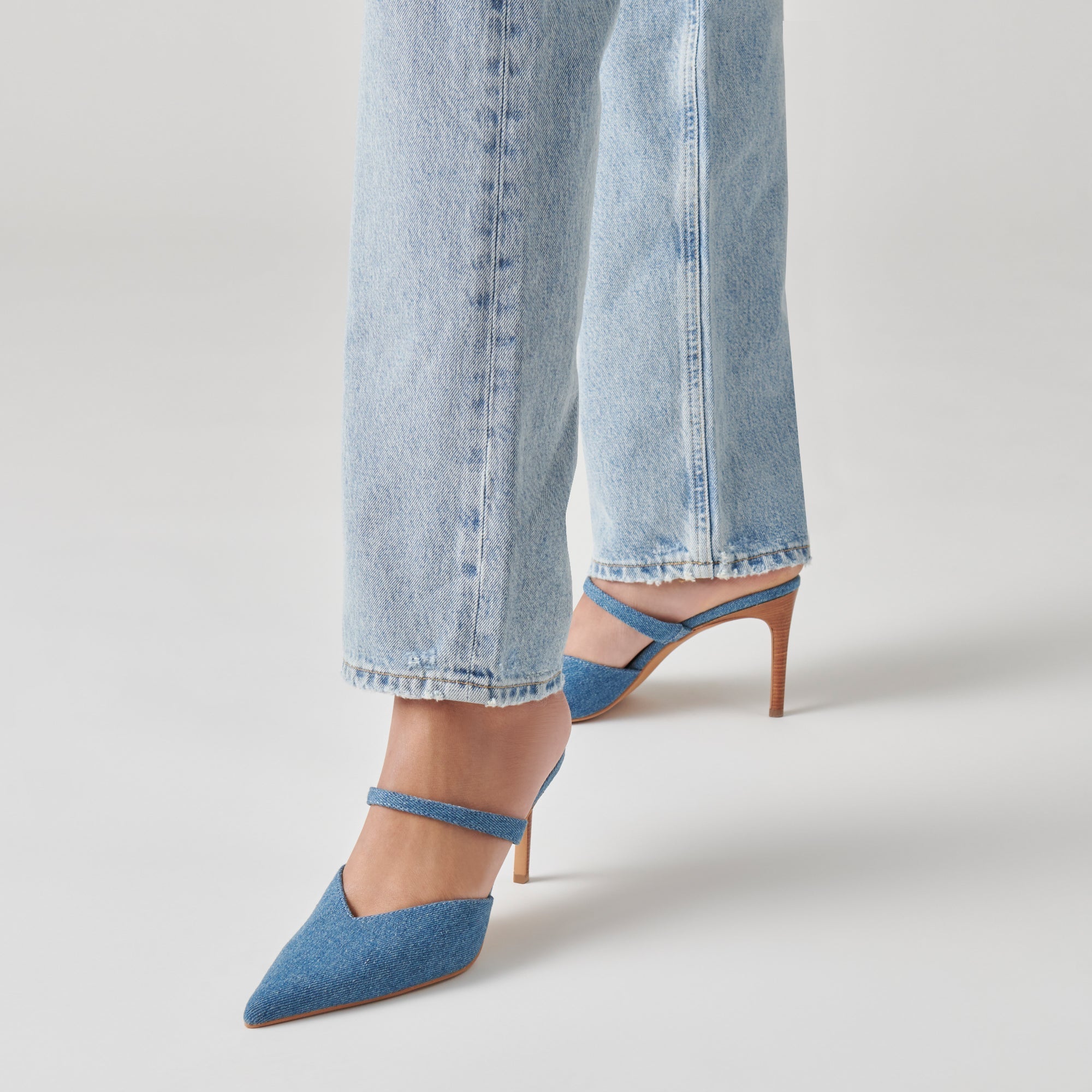 KANIKA HEELS BLUE DENIM - re:vita