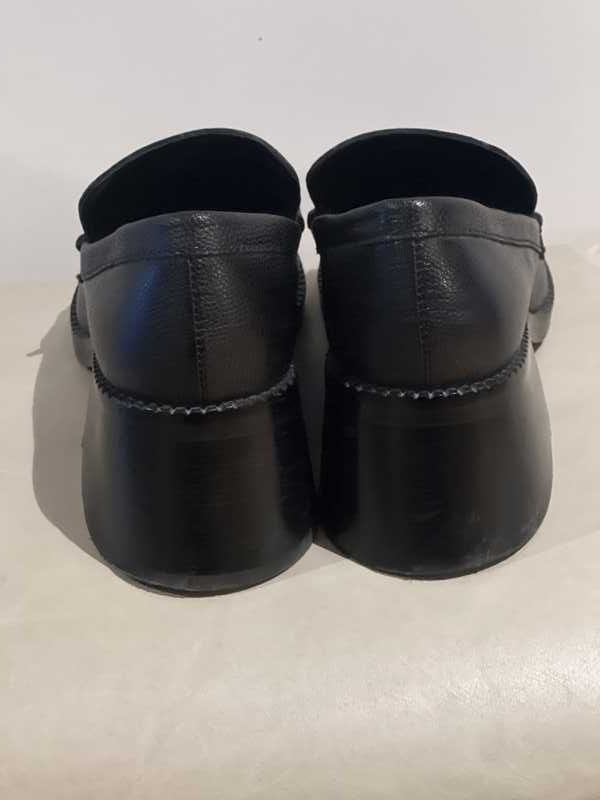 TALIE LOAFERS ONYX EMBOSSED LEATHER - re:vita