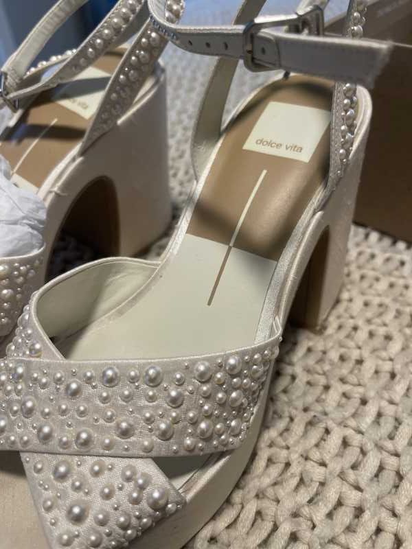 WESSI PEARL HEELS VANILLA PEARLS - re:vita
