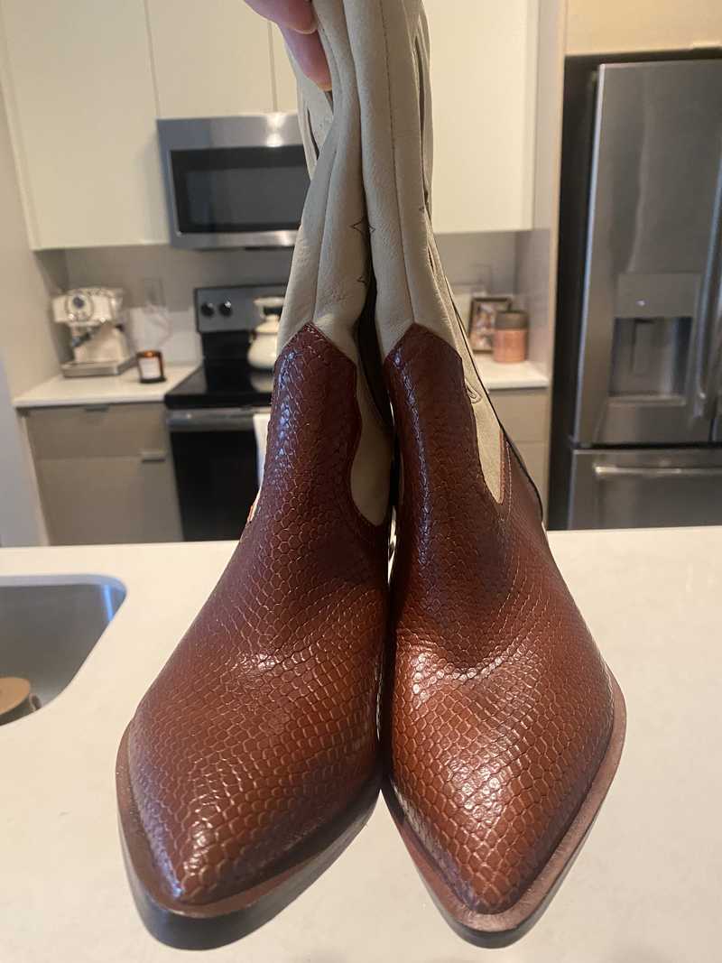 SUZZY BOOTS BROWN EMBOSSED LEATHER - re:vita