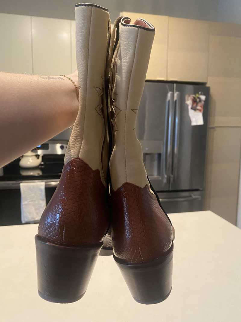 SUZZY BOOTS BROWN EMBOSSED LEATHER - re:vita