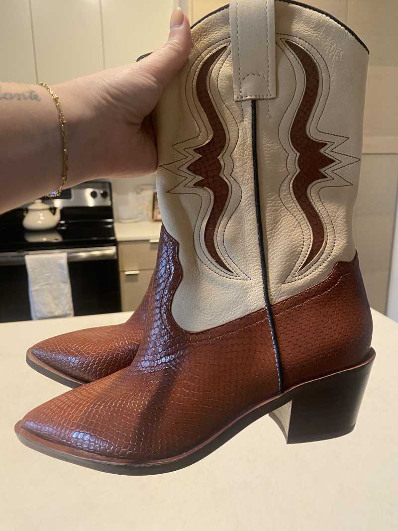 SUZZY BOOTS BROWN EMBOSSED LEATHER - re:vita