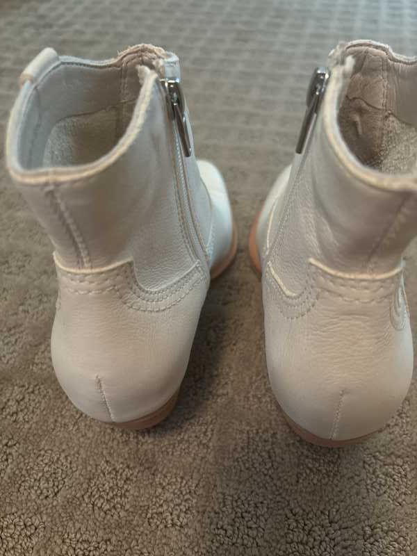 SILMA BOOTIES IVORY NUBUCK - re:vita