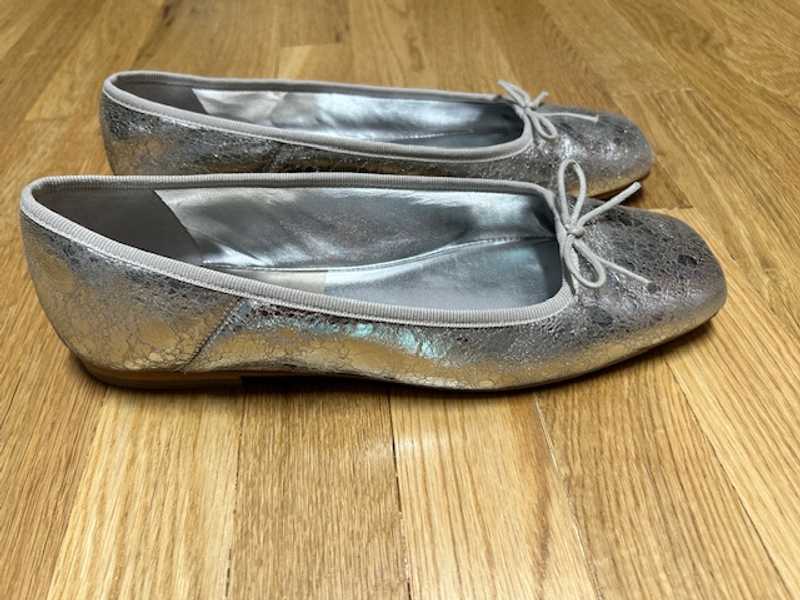 ANISA BALLET FLATS SILVER DISTRESSED LEATHER - re:vita