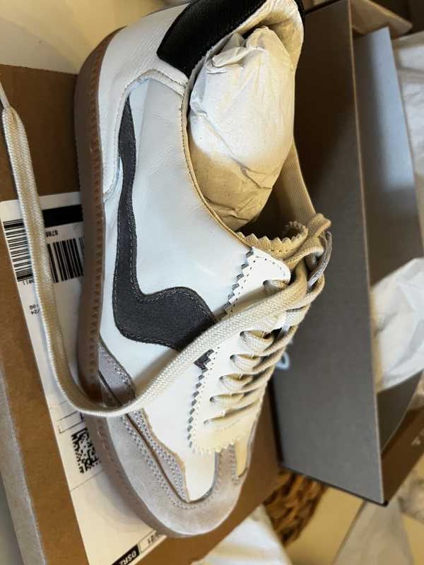 NOTICE WIDE SNEAKERS WHITE GREY LEATHER - re:vita