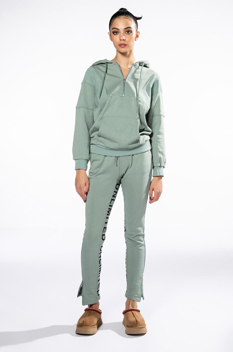SKY'S THE LIMIT SKINNY JOGGER